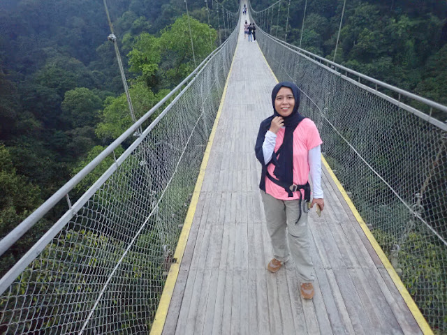 jembatan gantung terpanjang di indonesia