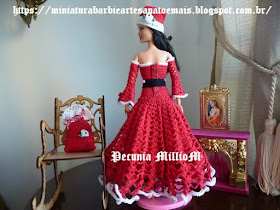 Vestido De Crochê Para o Natal da Barbie por Pecunia MillioM 8