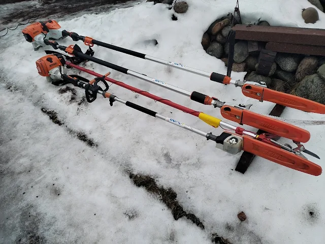 #Tampereen #pihatyöt #pihapuiden #omenapuiden #leikkaukset #Stihlin teleskooppi ja japsisahoilla Talonmiespalvelu@gmail.com tarkoin osoittein pic5