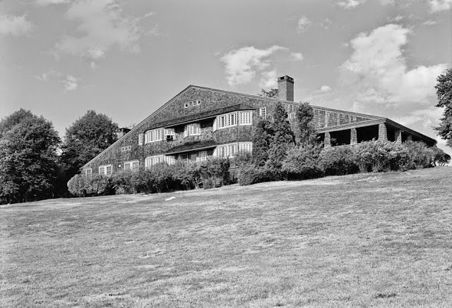 Low House en Bristol. Charles McKim