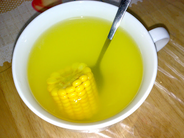 soup which made with sweet corn 