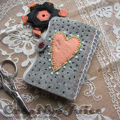 Lisa Hoel for Eileen Hull - Cantilever Sewing Box Die, January 2024 Sizzix Release, Needle Book Diea  #creativejuicefreshsqueezed #EileenHull  #eileenhulldesigns  #sizzix #mymakingstory #TeamEileen #mysizzixstory