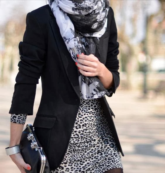 Leopard Design Dress With Scarf And Black Coat