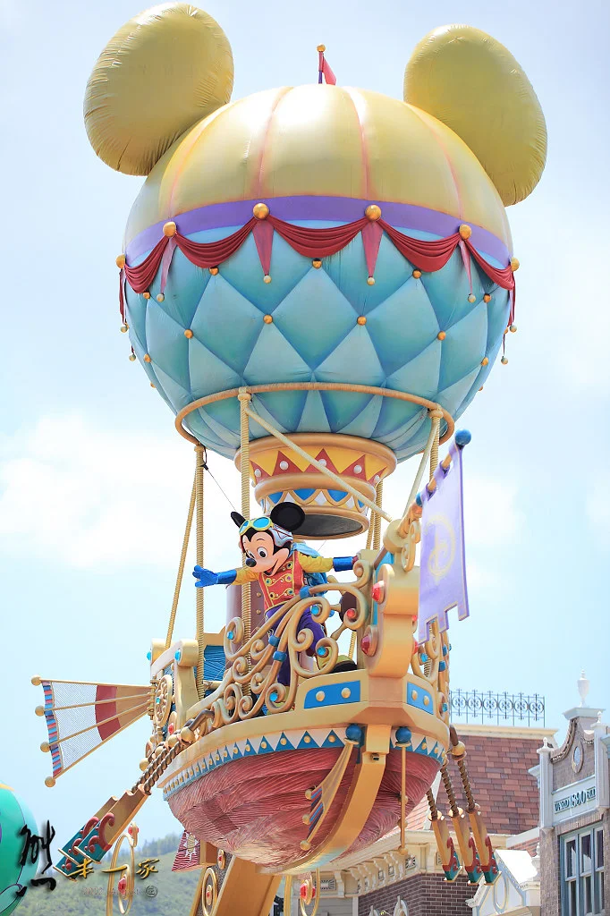 [香港迪士尼樂園] 飛天巡遊~一次看遍所有迪士尼卡通人物