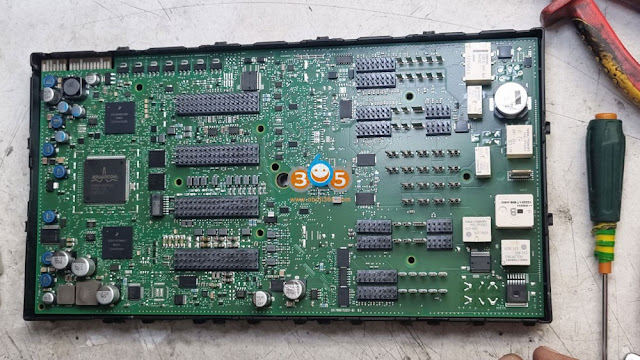 Autel IM508 Adds BMW 7 Series G12 BDC2 Key on Bench 3
