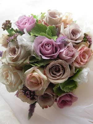 In this bouquet I've used a combination of vintage shaded roses including