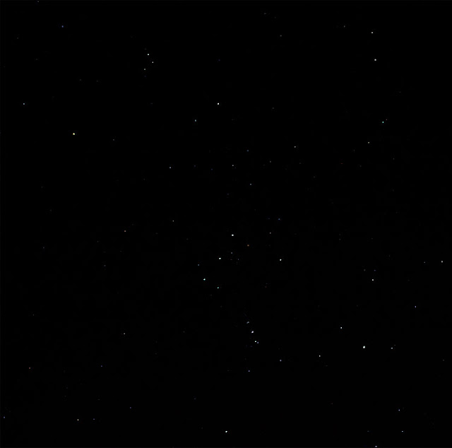 Finding Betelgeuse in Orion Constellation, DSLR, 35mm, 4 seconds (Source: Palmia Observatory)