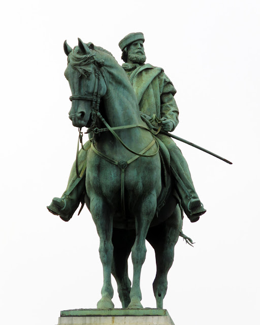 Monument to Giuseppe Garibaldi by Ettore Ximenes, Largo Cairoli, Milano