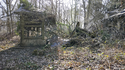 Annexe maison abandonnée Reims