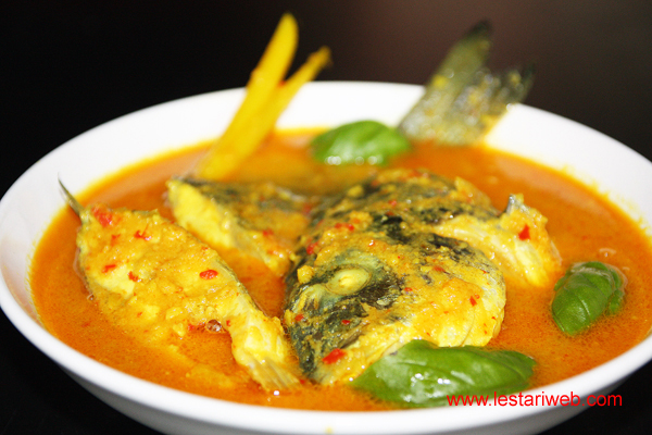 Incip Incip ajha Resep  Ikan Kua Khas  Maluku 