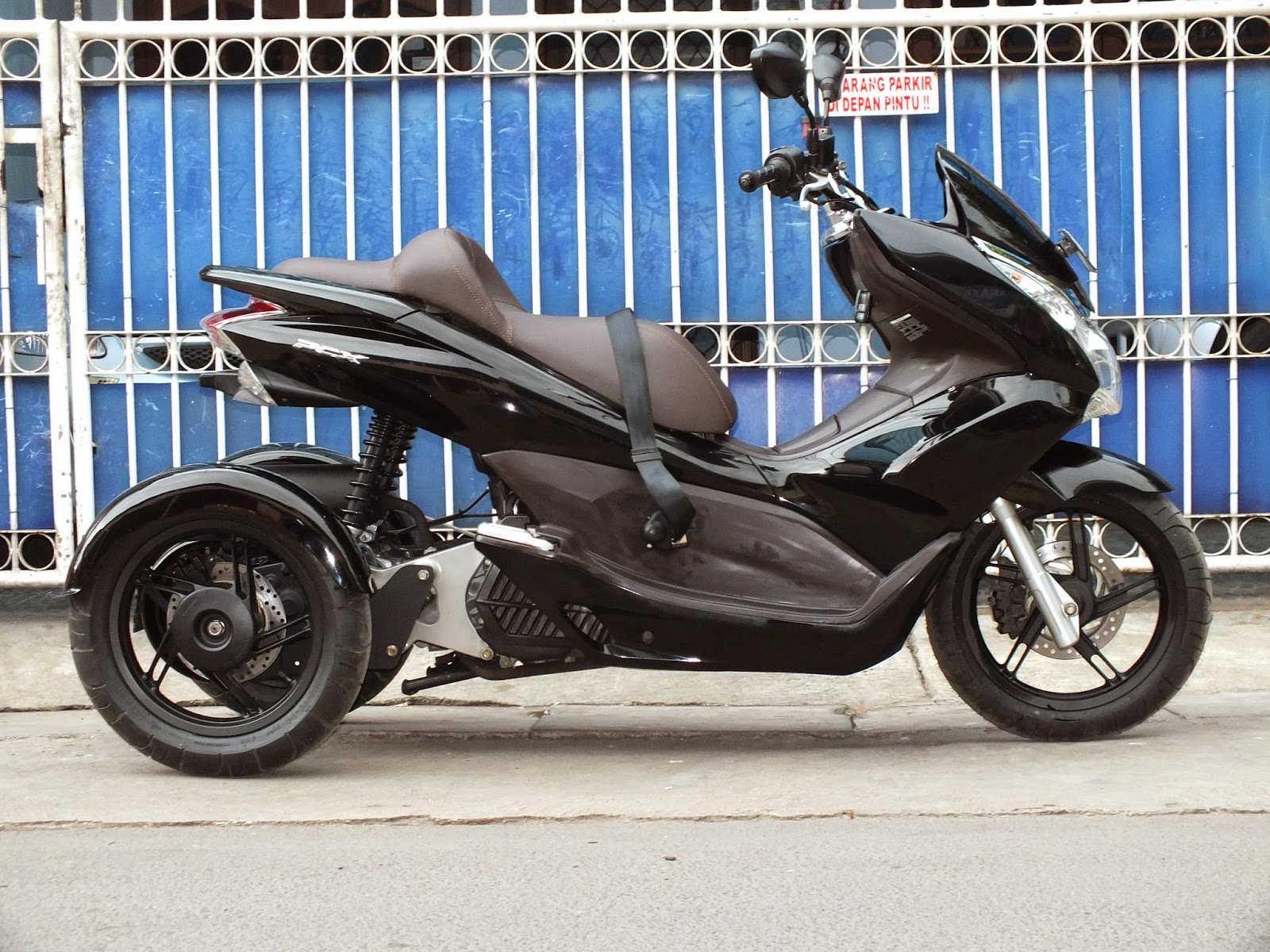 Doctor Matic Klinik Spesialis Motor Matic HONDA PCX Modifikasi