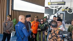 Gubernur Sumbar Tinjau Kesiapan Bandara Rokot Mentawai Yang akan Diresmikan Presiden Joko Widodo