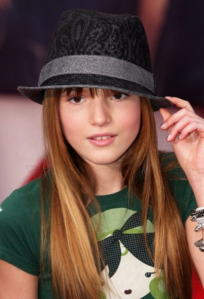 bella thorne 2009