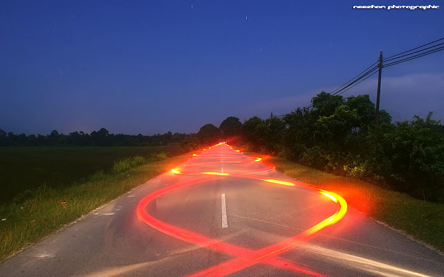 curvy light trails night shot