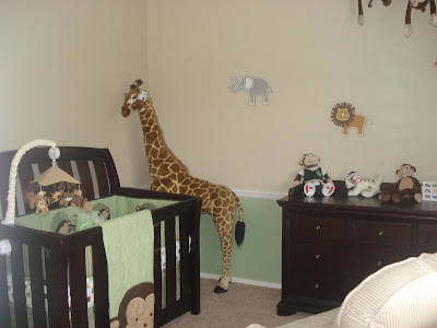 Jungle Baby Room on Our Monkey Jungle Themed Room For Our Baby Boy Even Though We Found