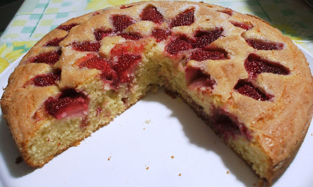 Ciambella alle fragole