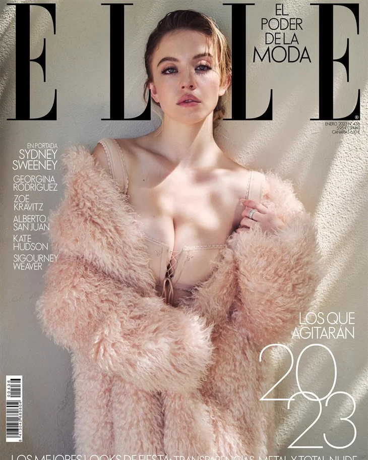 Sydney Sweeney bares cleavage for Elle Spain January 2023