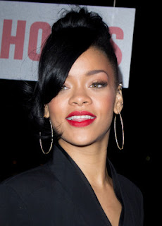 Lirik Lagu Rihanna - Stay