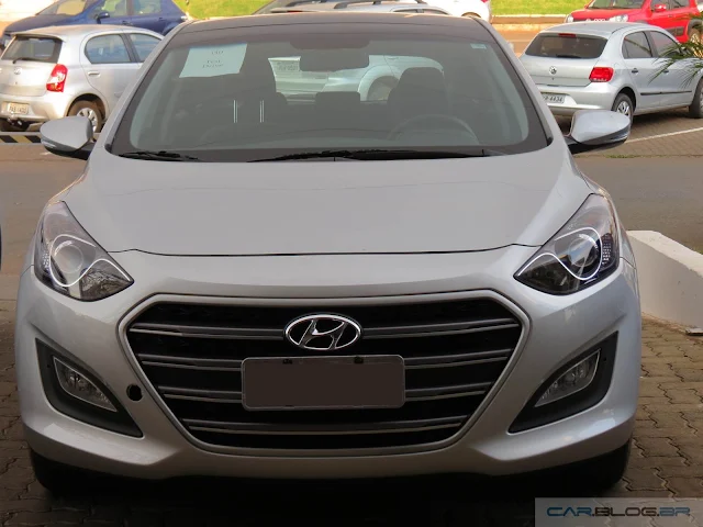 Novo Hyundai i30 2016 - prata