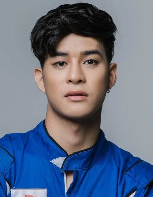 Art Pakpoom Juanchainat Actor profile, age & facts