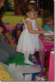 Abigails 1st Birthday 189
