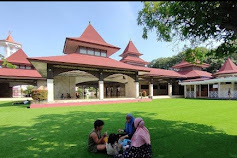 Keren! Masjid Agung Indramayu jadi Cantik dengan Wajah Baru 