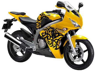 2011 Honda CBR 250 RR Official Pictures