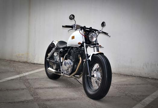  Modifikasi Motor  Suzuki Thunder 250 Brat Bobber 