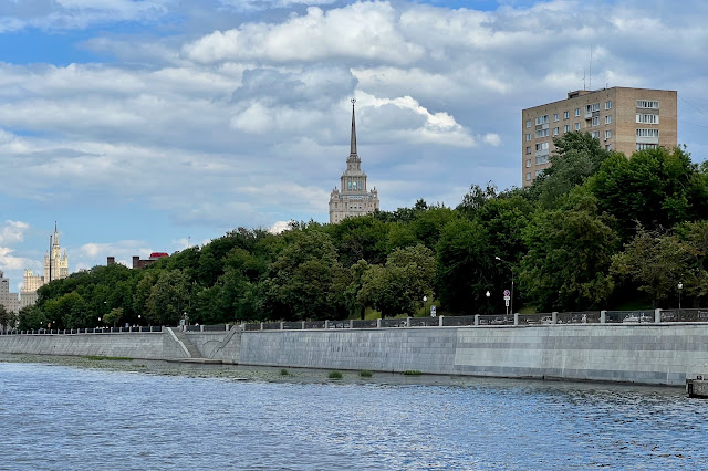 Москва-река, набережная Тараса Шевченко