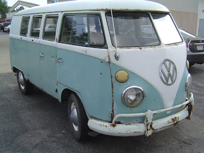  Monona Drive on Thursday afternoon this oldschool Volkswagen microbus