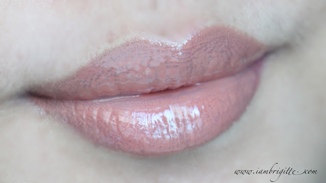 Make Up Forever Plexi Gloss in 104