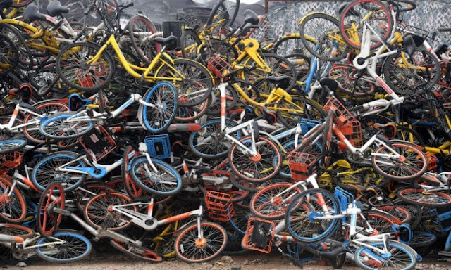 Discards from various bike-sharing services in Wuhan, China in 2018