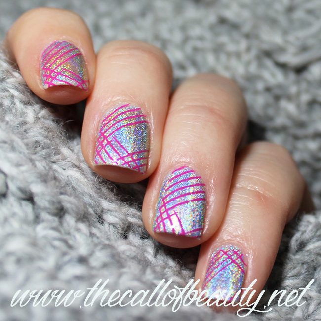 Nail Art: Sparkly Lines