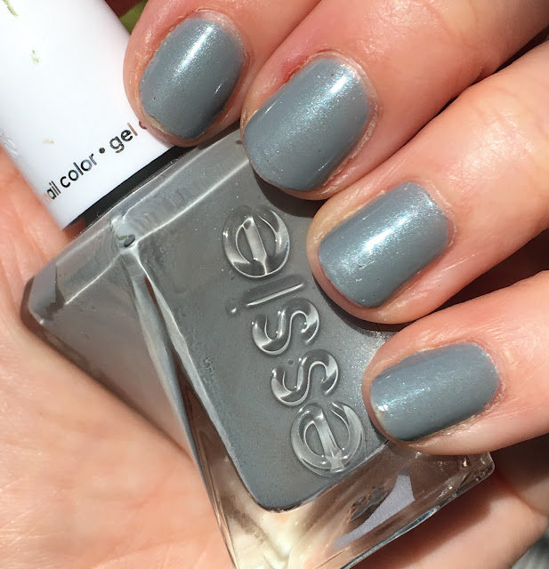 Essie, Essie Gel Couture Nail Polish, Essie Gel Couture Closing Night, Essie Ballet Nudes Collection, nails, nail polish, nail lacquer, nail varnish, gel nails, gel nail polish, #ManiMonday, manicure