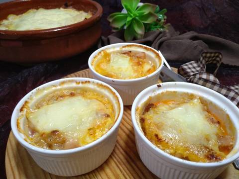 ¿Eres amante del queso? Descubre la Tartiflette de reblochón o pastel de patatas con queso (receta francesa)