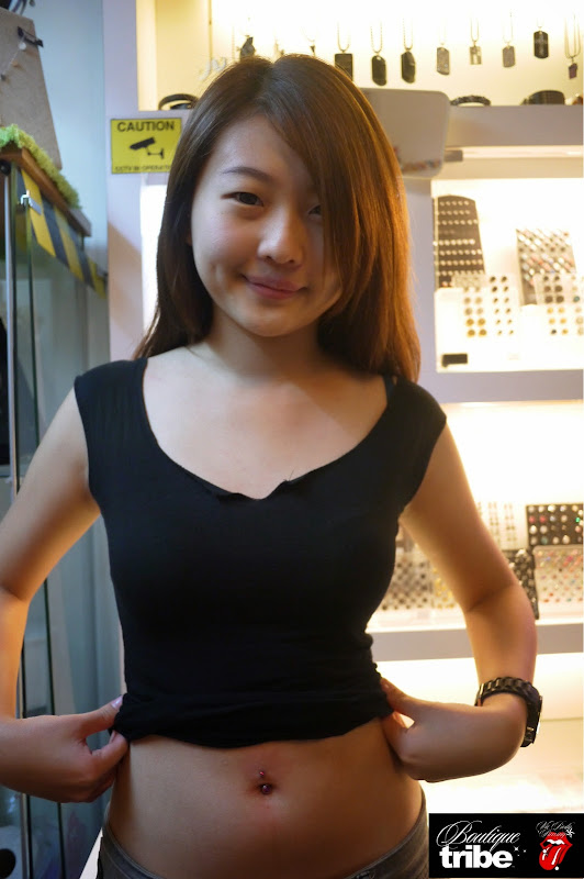 Belly piercing / navel piercing @ Boutique Tribe, Melaka title=