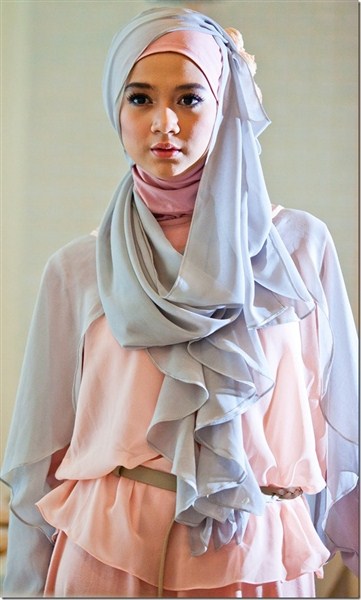 Trend Baju Muslim Hijab Gaul dan Modern Terbaru 2017/2018
