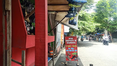 Sejak Tahun 85 Jadi Tukang Sol Sepatu di Pasar Legi Kota Blitar