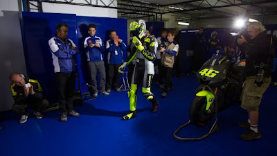 GAMBAR MOTOR VALENTINO ROSSI MOTOGP 2013