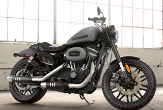Harley Davidson Roadster Billet Silver/Vivid Black