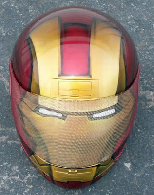 20 Cool and Creative Motorcycle Helmet Designs (20) 15