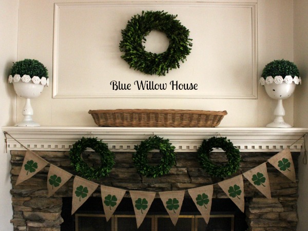 St Patricks Day Mantel 2