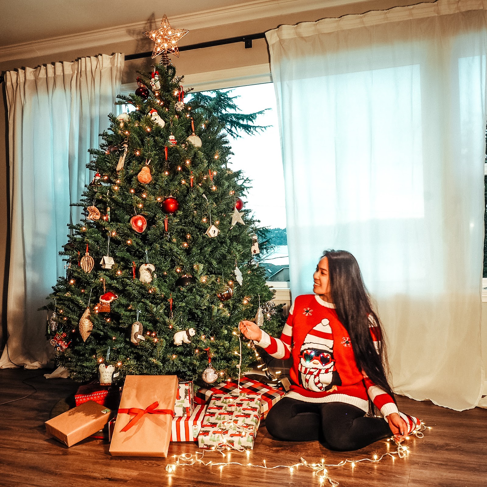 sweater Savers Seattle fashion blogger ugly christmas holiday