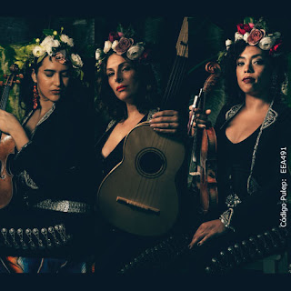 MARIACHI FLOR DE TOLOACHE