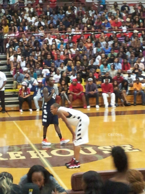 PICTURES Chris Brown Playing Basketball For Charity