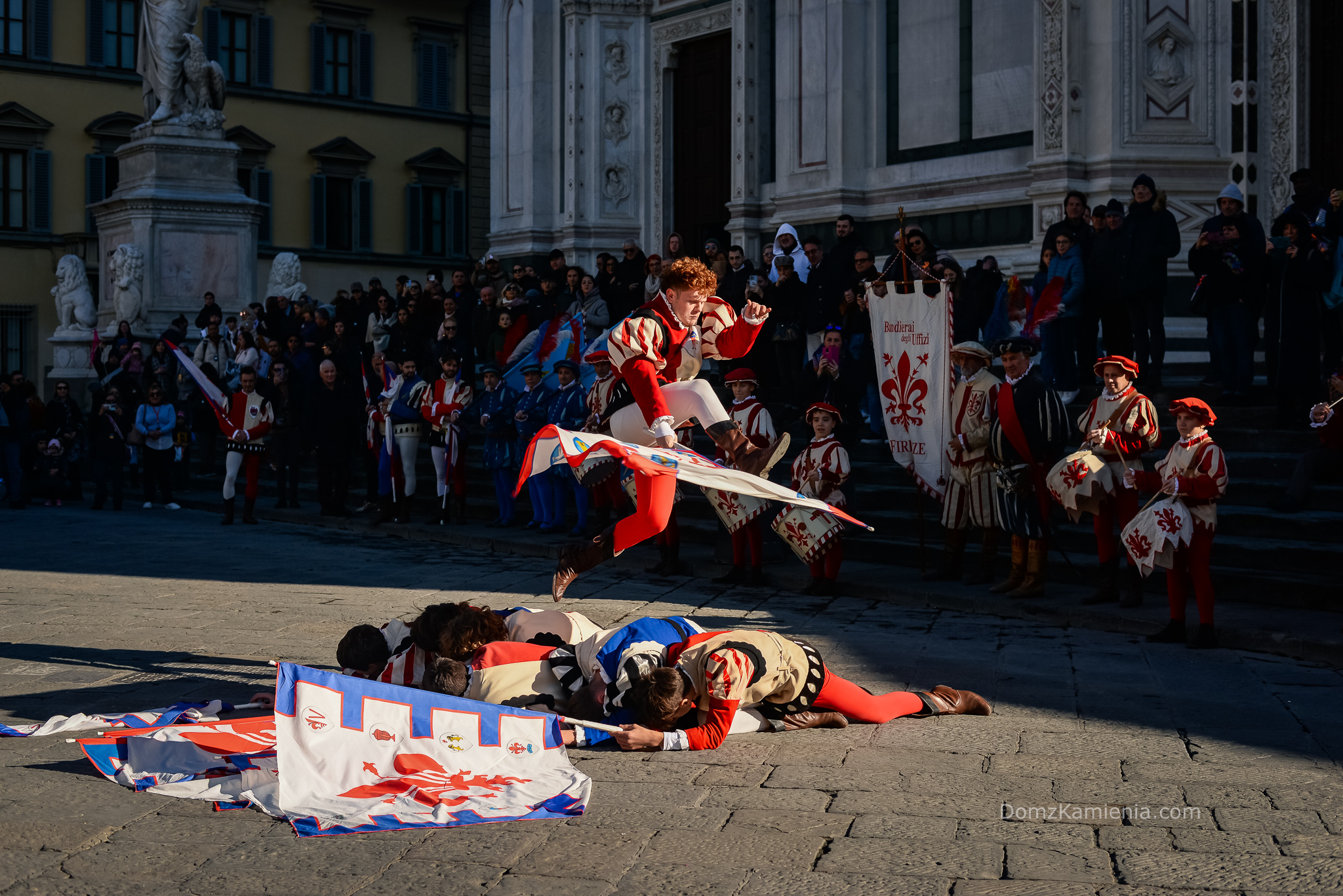 Dom z Kamienia, Bandierai degli Uffizi, Corteo Storico, Kasia Nowacka