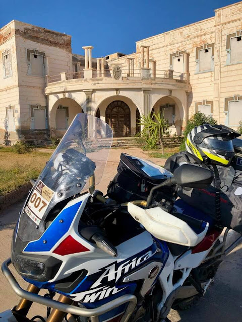 Road to Dakar con la Africa Twin. Un viaje de Roberto Peregrin.