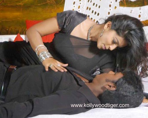 [Image: tamil+actress+indian+movie+sneha+hot+lov...images.jpg]