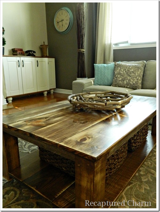 Recaptured Charm: Do It Yourself – Rustic Coffee Table