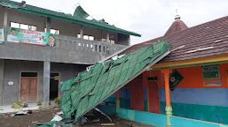  70 Rumah Warga Cilacap Rusak Diterjang Angin Puting Beliung  